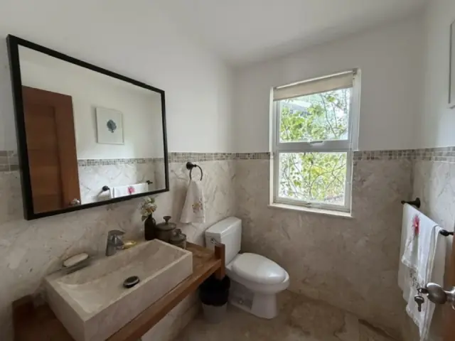 1700008172, USD$ 625,000