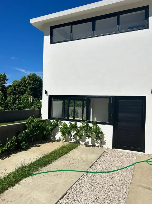 ¡Oportunidad Única! Dos Apartamentos con Piscina a 5 Minutos de Playa Encuentro, USD$ 275,000