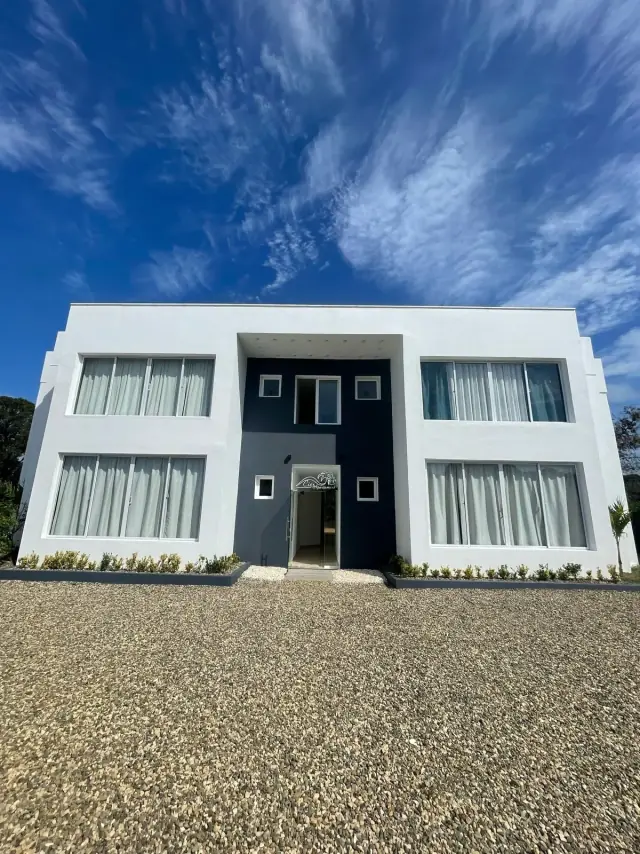 4 ENCANTADORES APARTAMENTOS EN VENTA EN SOSUA, USD$ 400,000
