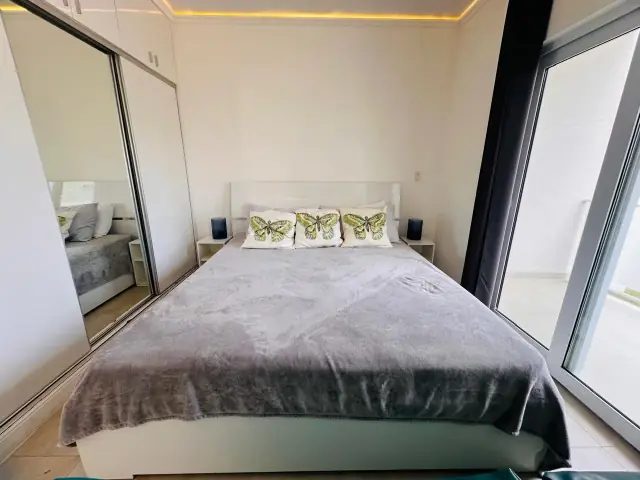 Apartaestudio Moderno en SOV | Balcon, Piscina y Parqueo, USD$ 128,000