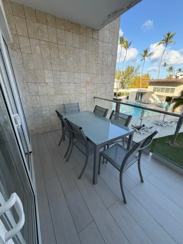 Apartamento con acceso a la playa, USD$ 550,000
