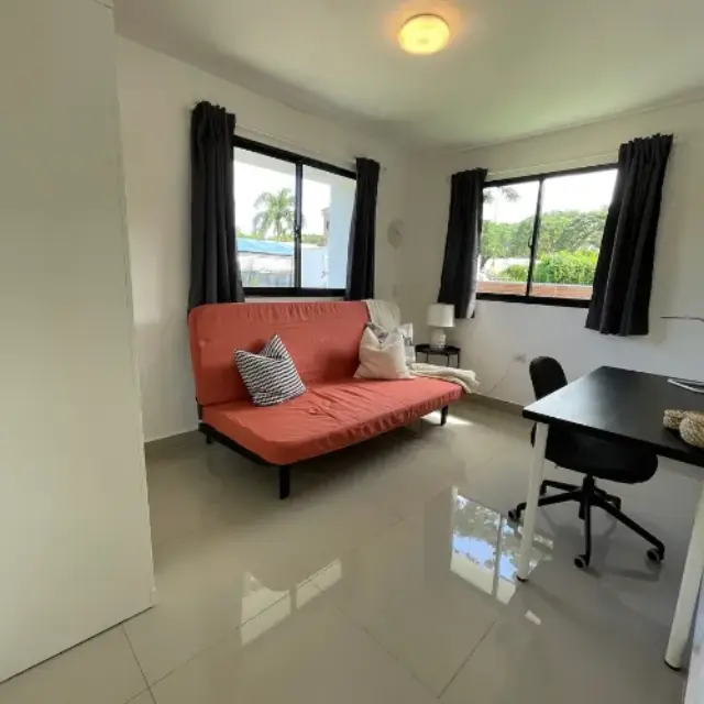 CASA DUPLEX, INVERSIÓN RENTABLE, USD$ 195,000