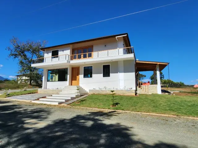 Casa en Buena Vista, Jarabacoa, USD$ 369,000