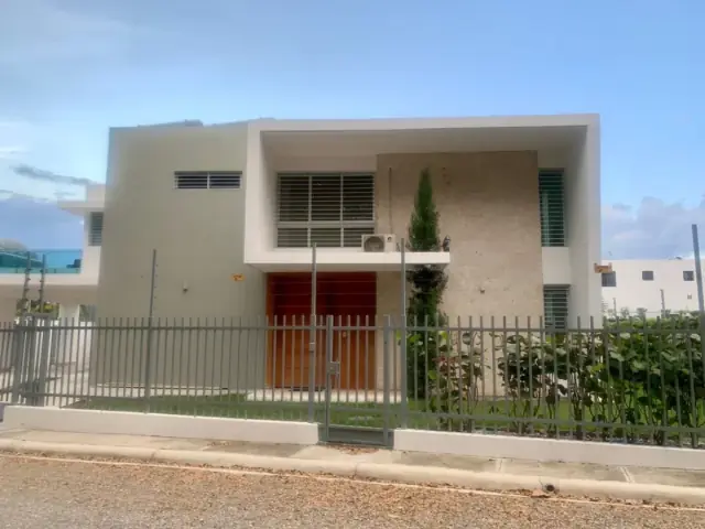 Casa en Venta en Emporio Dorado Santiago, USD$ 390,000