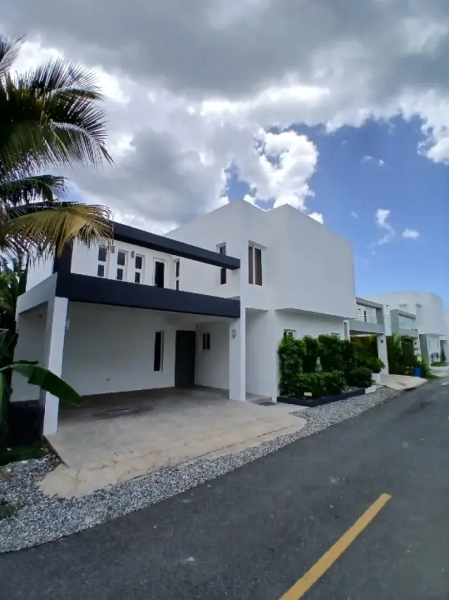 Casa en Venta o alquiler Juan Dolio Villa metro country club, USD$ 295,000