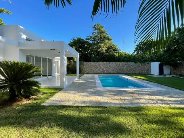 Discover this charming villa in Sosua, USD$ 270,000
