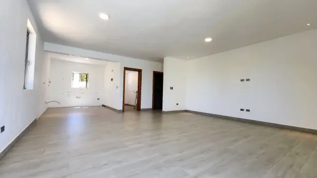 ¡Espectacular Villa en Lomas Mironas!, USD$ 385,000