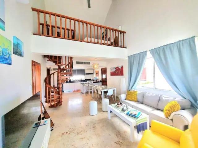 Penthouse amueblado en Playa Turquesa Ocean Club, USD$ 395,000