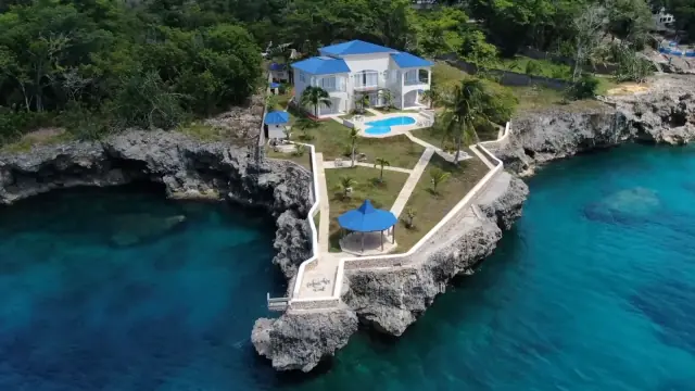 Propiedad Unica Frente al Oceano, USD$ 1,950,000