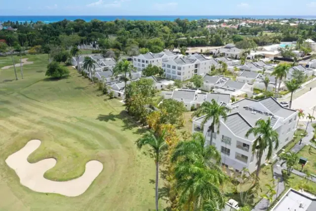 Proyecto en Playa Dorada, Desde USD$ 298,000