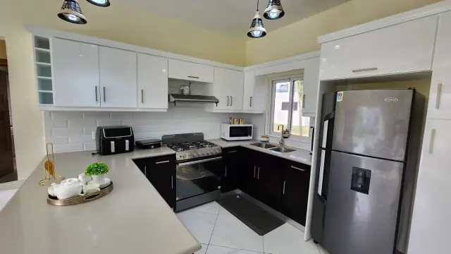 ¡Se Vende Villa Amueblada en Encuentro, Cabarete! 🏄🏻, USD$ 305,000