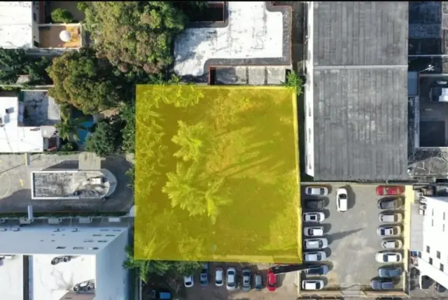 Solar en Venta en el Exclusivo Sector de Piantini, USD$ 3,400,000