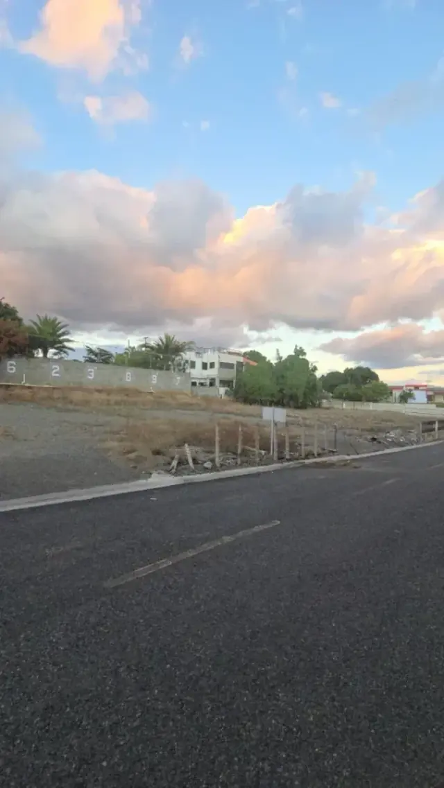 Terreno en Cerro Alto, Santiago, USD$ 887,000
