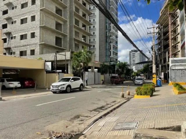Terreno en La Esperilla, Distrito Nacional, USD$ 1,921,000