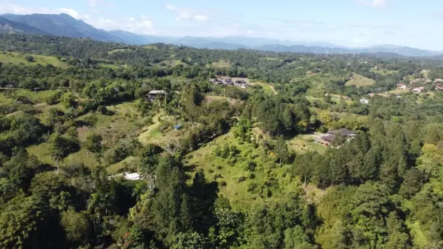 Terreno en Venta en Jarabacoa, Sector Exclusivo, USD$ 307,911