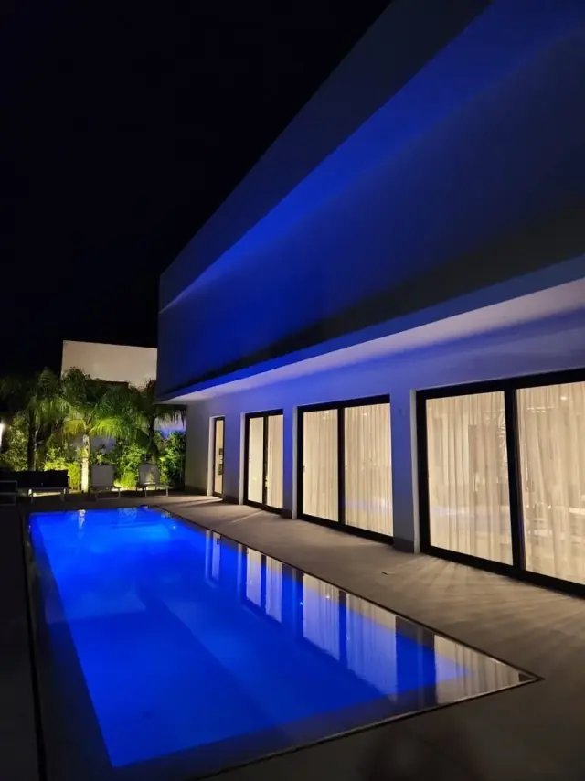 Villa Amueblada con piscina en Punta Cana Village, 422m², USD$ 990,000