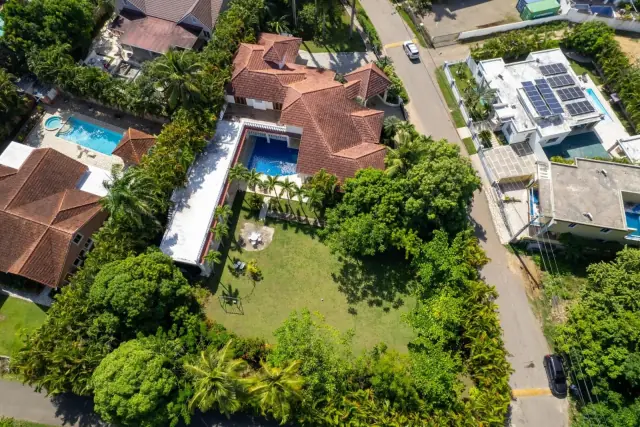 Villa de Lujo en Venta en Perla Marina, USD$ 699,000