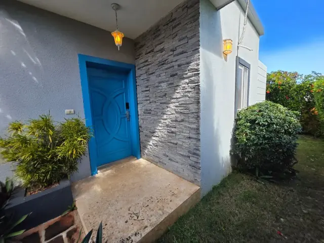 Villa en Casa Linda: comodidad, privacidad y excelente inversión en la Costa Norte, USD$ 225,000