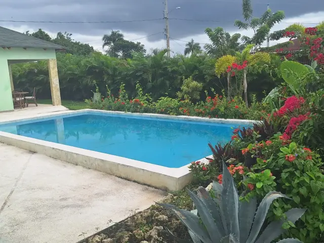 Refugio Celestial: Villa Entre las Montañas de Río San Juan, USD$ 289,000