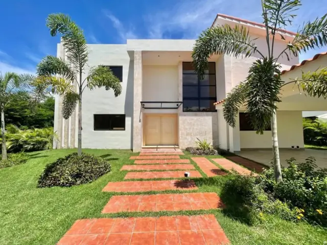 Villa Turística en Juan Dolio, San Pedro, USD$ 460,000